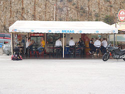 Reisebericht - mit tuifly.com nach Mali Losinj in Kroatien - ..Caffeebar bzw. Imbißbude an der Fähranlegestelle Merag auf Cres