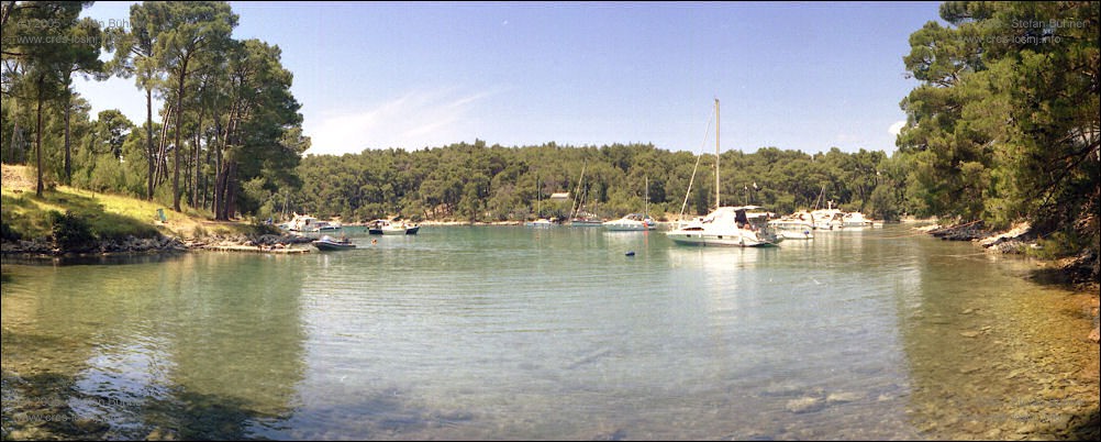 Panoramafotos von der Insel Losinj - die Bucht Krivica auf der Insel Losinj ist aufgrund ihrer gesch�tzten Lage bei Skippern bekannt und beliebt